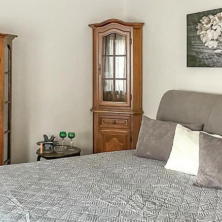 3 Bedroom Stunning Home In Ена Экстерьер фото