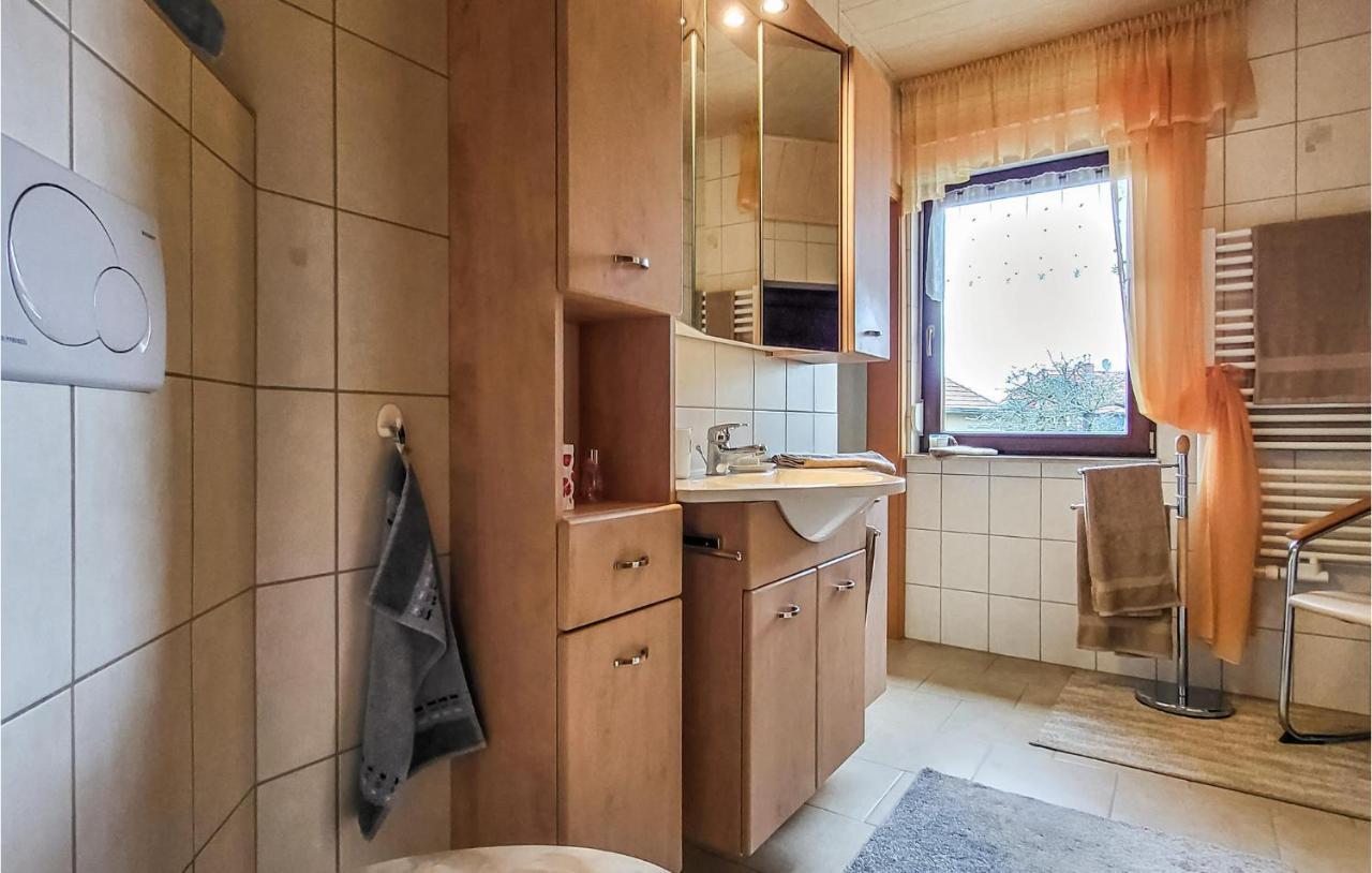 3 Bedroom Stunning Home In Ена Экстерьер фото