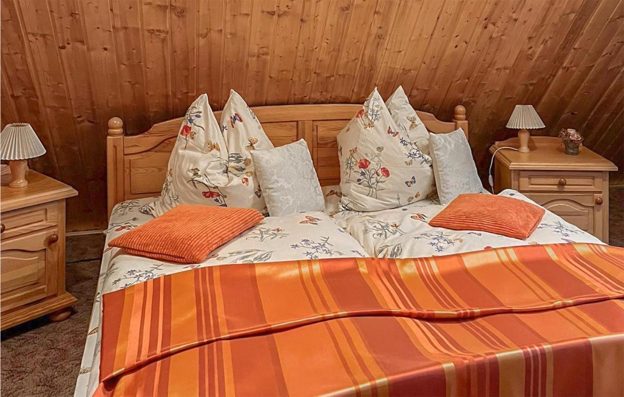 3 Bedroom Stunning Home In Ена Экстерьер фото